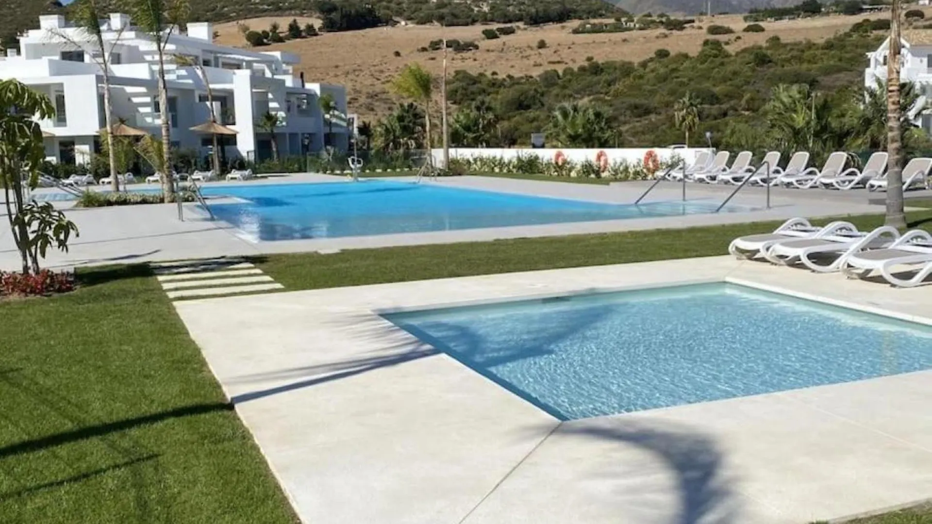 Al-1721 Estepona - Penthouse - Alcazaba Lagoon 0*,  Spain